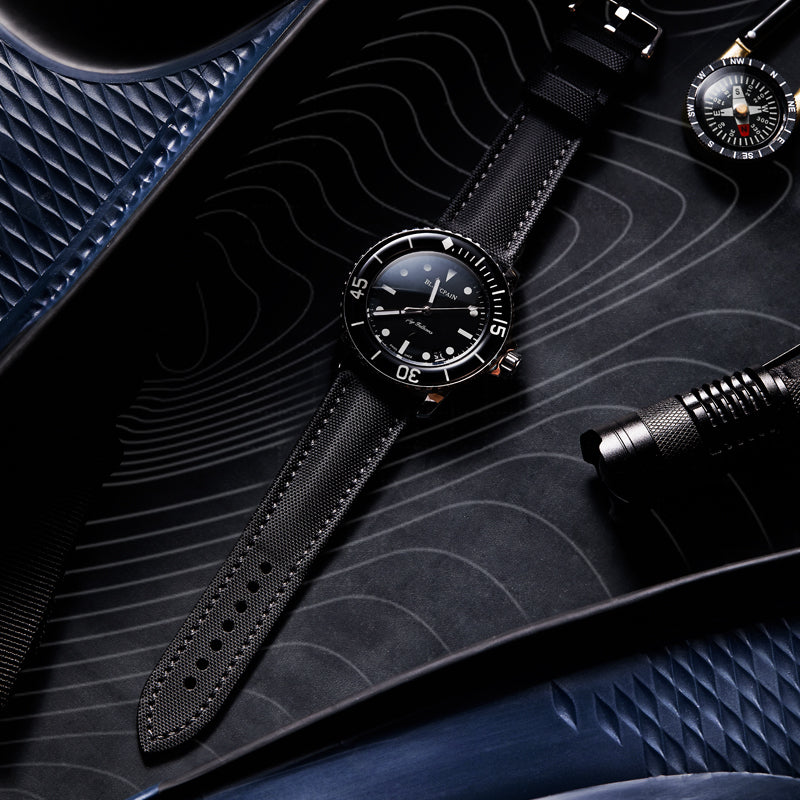 宝珀 (Blancpain) 黑色帆布表带